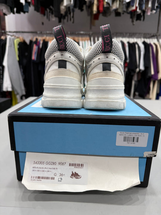 (USED) Gucci Flashtrek sneakers - Sz 5