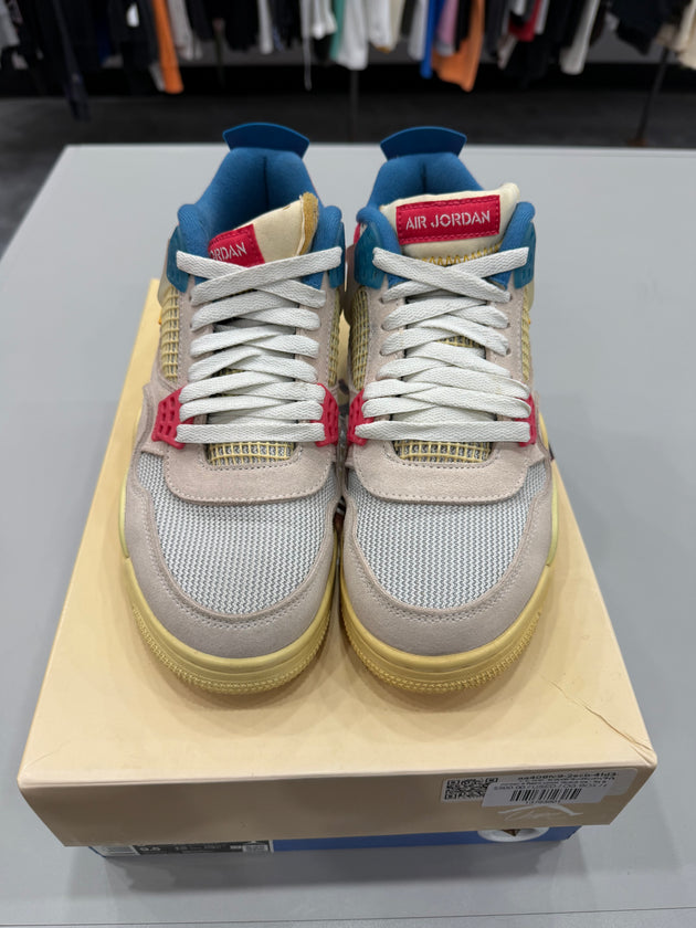 (USED) Jordan 4 Retro Union Guava Ice - Sz 8