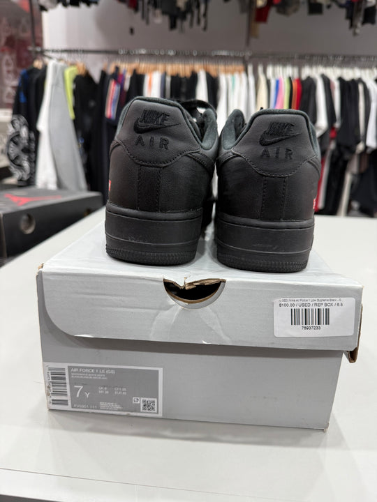 (USED) Nike Air Force 1 Low Supreme Black - Sz 6.5