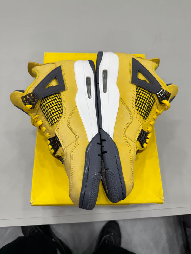(USED) Jordan 4 Retro Lightning (2021) - Sz 8.5