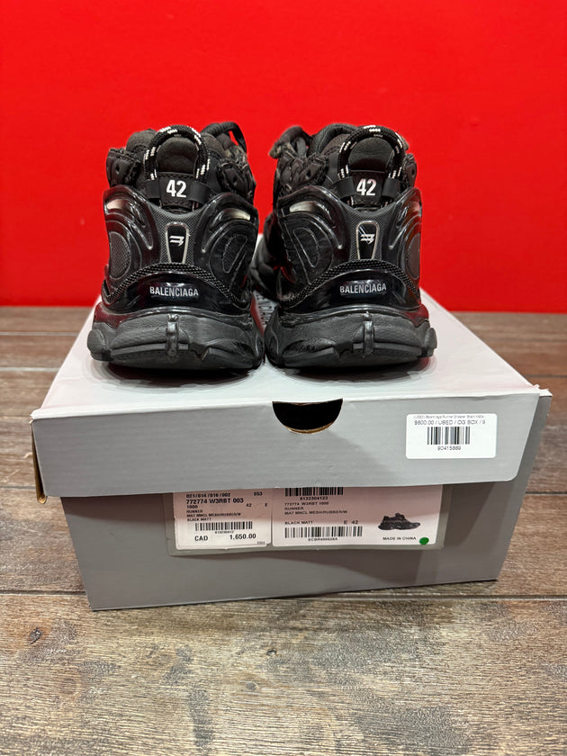 (USED) Balenciaga Runner Sneaker Black Matte - Sz 9