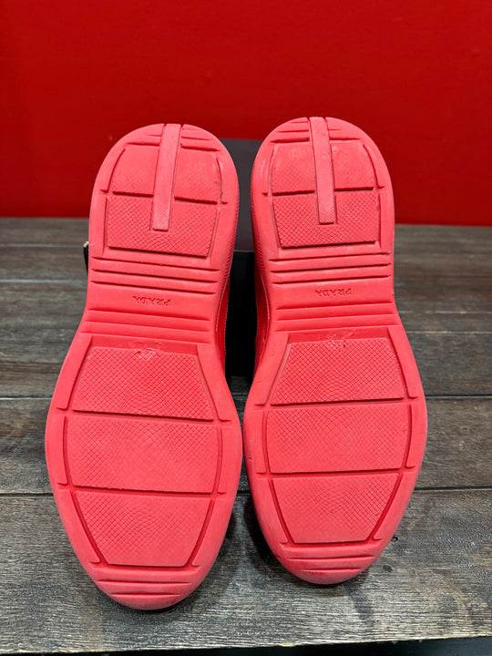(USED) Prada America's Cup Soft Rubber Red - Sz 12