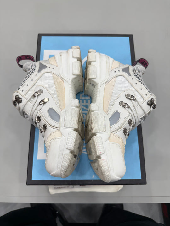 (USED) Gucci Flashtrek sneakers - Sz 5